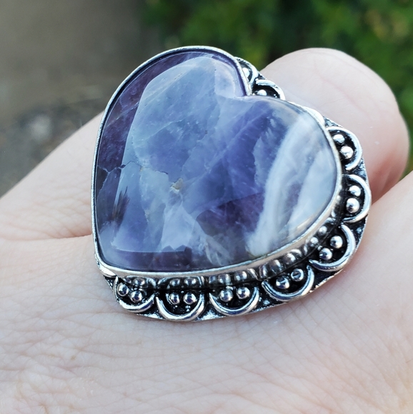 New Unique Heart Shaped Chevron Amethyst 925 Silver Statement Ring. - Picture 12 of 16